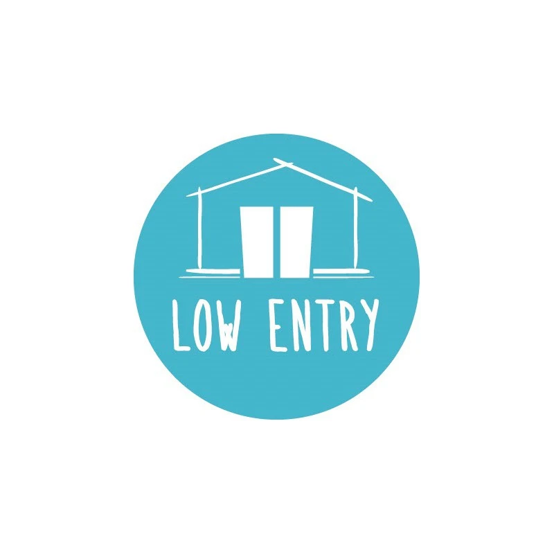 Garage 19,26m² Avec Porte Sectionnelle Motorisée Madriers 40mm SOLID – Image 4