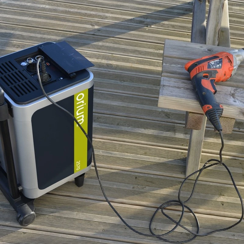 Pack Station D’énergie Portative Izywatt 2570Wh + 2 Panneaux Solaires Souples 120W – Image 6