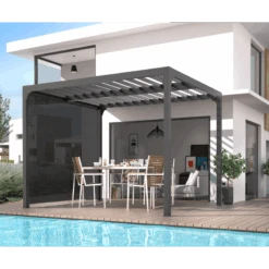 Pergola Bioclimatique Aluminium Anthracite 10,80m² Toit Avec Lames Ovales Aluminium + Rideau Gris Pour Côté 3m HABRITA